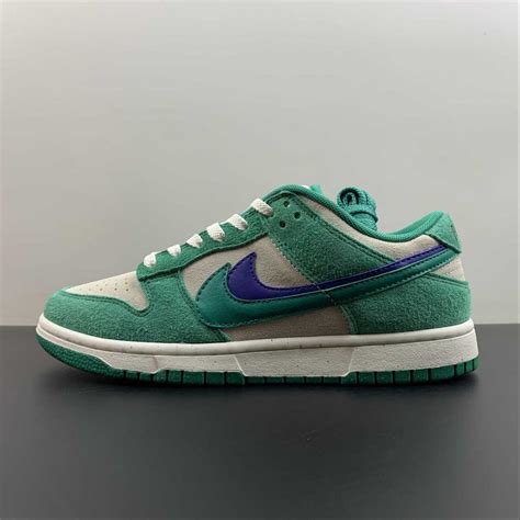 Nike dunk low se 85